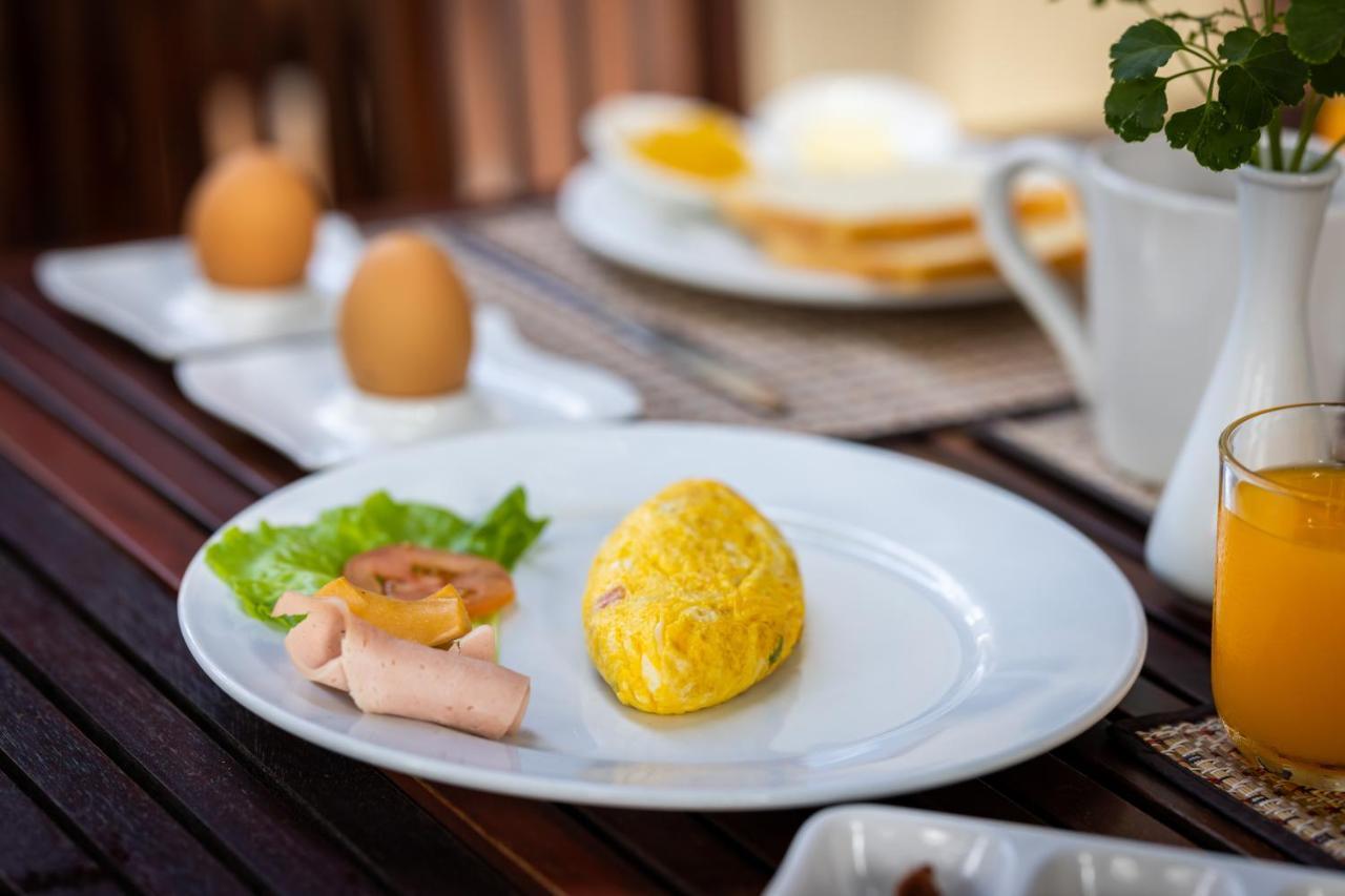 Sada Hotel Luang Prabang Exteriör bild